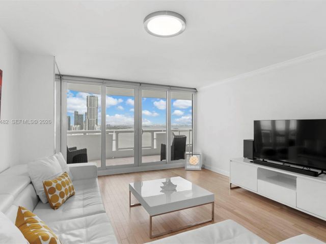 Квартира в аренду номерA-3137 - фото 7496202