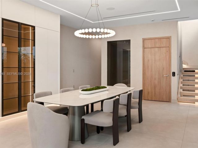 Продажа дома по адресу 723 NE 77th St - фото 7463681