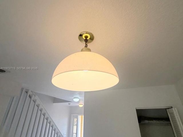 Дом в аренду по адресу 2064 NE 167th St 3-156 - фото 7481351