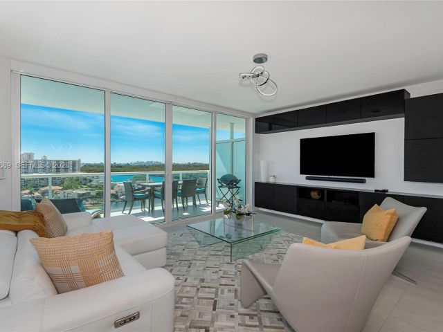 Продажа квартиры #1222 SE CORNER UNIT - фото 7497112