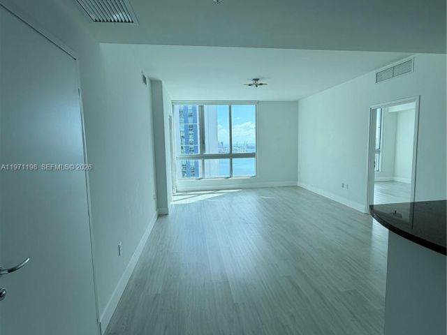 Квартира в аренду номерT-3314 - фото 7496407