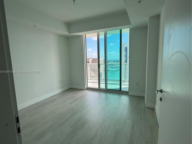 Квартира в аренду номерT-3314 - фото 7496417