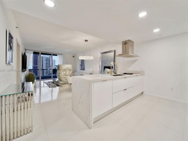 Квартира в аренду номер4209 - фото 7511024