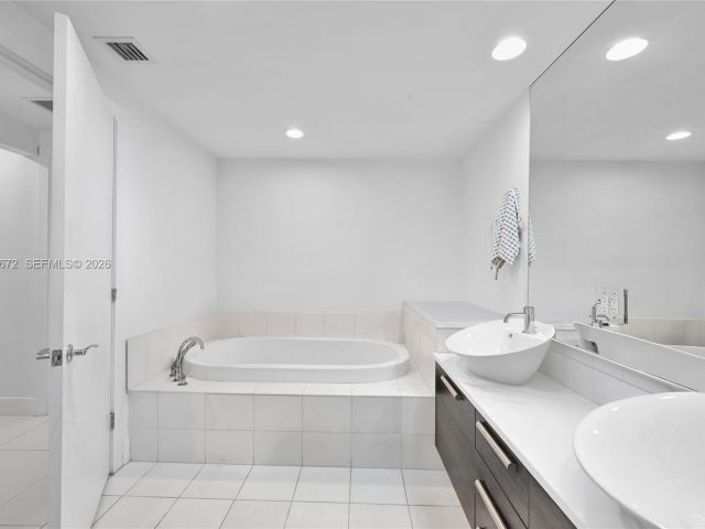 Продажа квартиры #534 - фото 7502193