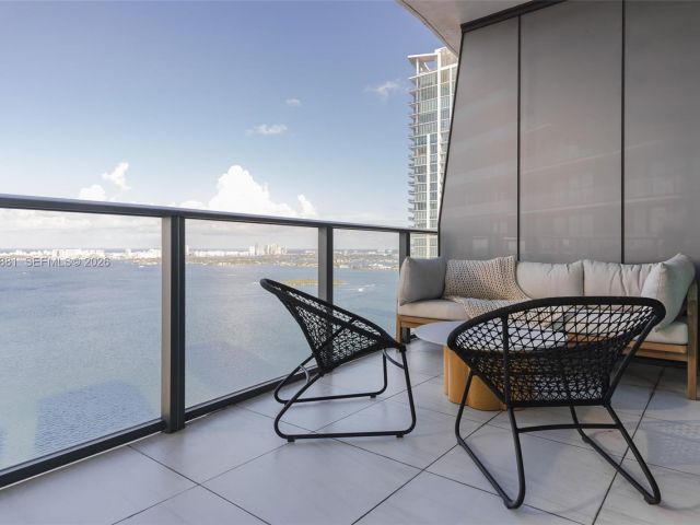 Квартира в аренду номер3407 - фото 7494547