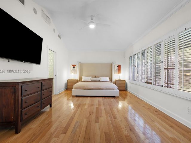 Дом в аренду по адресу 5810 Maggiore St 0 - фото 7471586