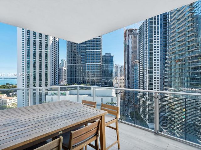 Продажа квартиры #1712 - фото 7525159