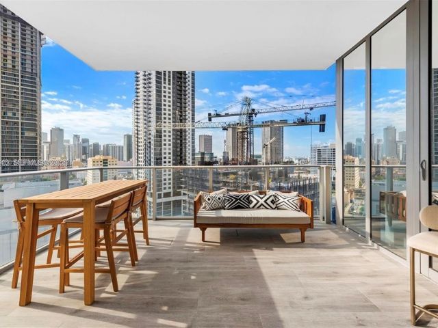 Продажа квартиры #1712 - фото 7525161