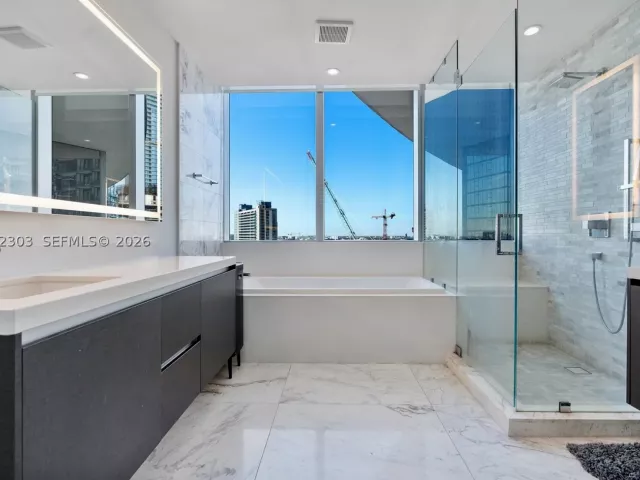 Продажа квартиры #1712 - фото 9091339