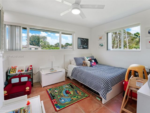 Продажа дома по адресу 9860 SW 122nd St - фото 7517062