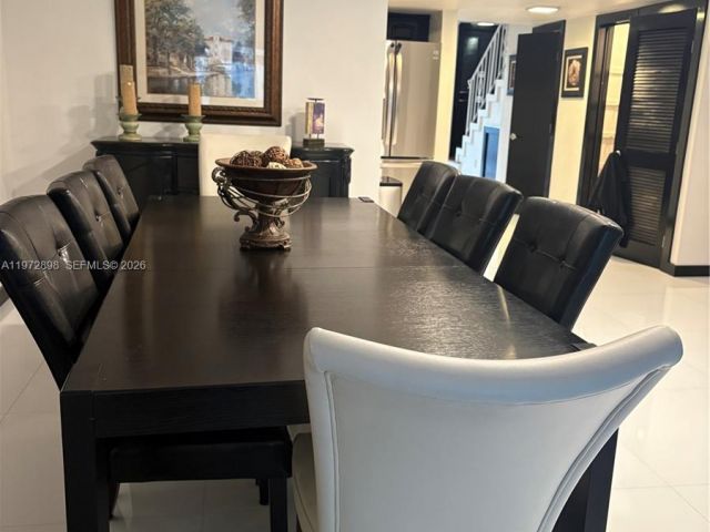 Продажа дома по адресу 13505 NE 23rd Ct - фото 7475800