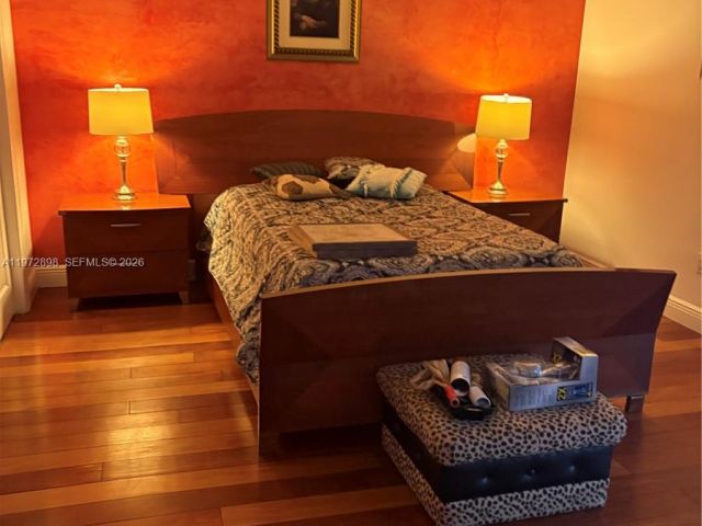 Продажа дома по адресу 13505 NE 23rd Ct - фото 7475808