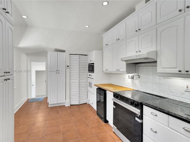 Дом в аренду по адресу 603 Minorca Ave 0 - фото 7525040