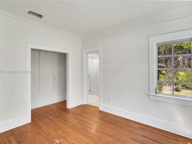 Дом в аренду по адресу 603 Minorca Ave 0 - фото 7525044