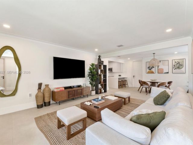 Дом в аренду по адресу 45 Palermo Ave - фото 7471612