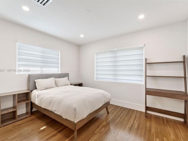 Дом в аренду по адресу 45 Palermo Ave - фото 7471625