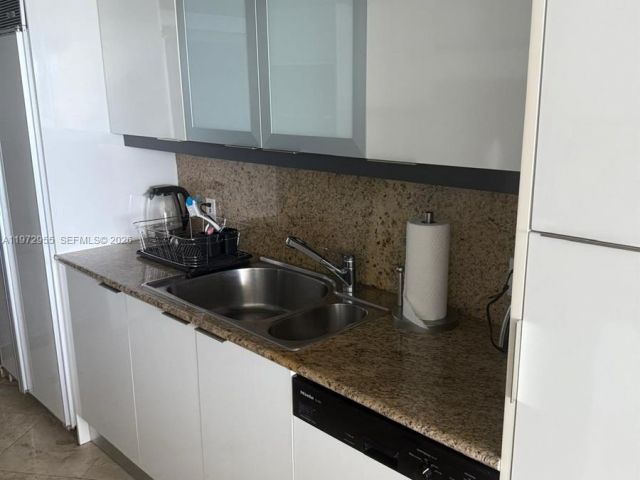 Квартира в аренду номер1211 - фото 7520163