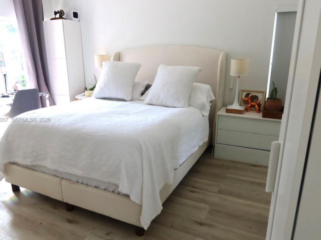 Продажа дома по адресу 5862 NW 113th Pl - фото 7486153