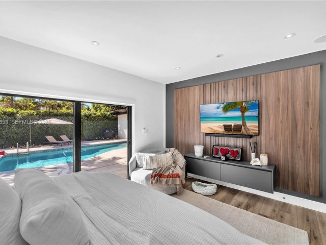 Продажа дома по адресу 1424 Algardi Ave - фото 7525551