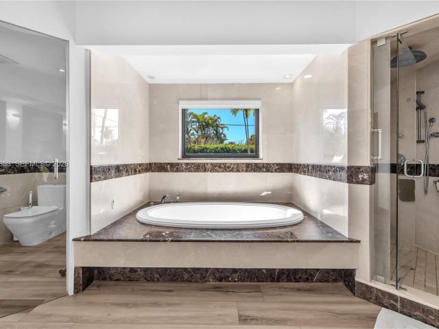 Продажа дома по адресу 1424 Algardi Ave - фото 7525553