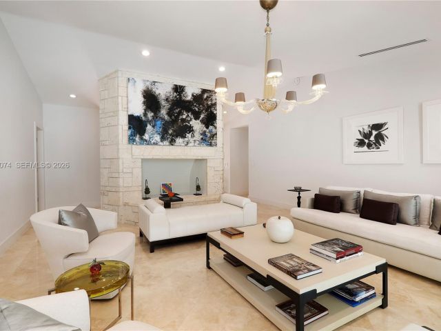 Дом в аренду по адресу 7322 Vistalmar St - фото 7471595