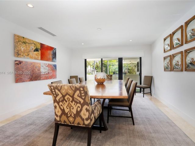 Дом в аренду по адресу 7322 Vistalmar St - фото 7471598