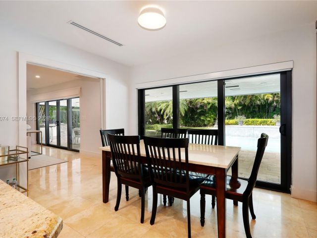 Дом в аренду по адресу 7322 Vistalmar St - фото 7471605