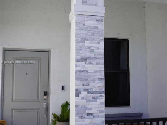 Дом в аренду по адресу 549 NW 204th St - фото 7480331