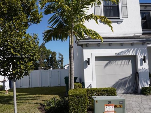 Дом в аренду по адресу 549 NW 204th St - фото 7480332