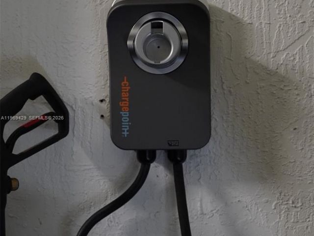 Дом в аренду по адресу 549 NW 204th St - фото 7480334