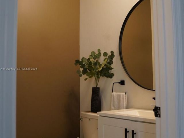 Дом в аренду по адресу 549 NW 204th St - фото 7480341