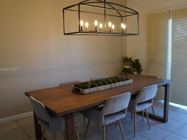 Дом в аренду по адресу 549 NW 204th St - фото 7480344