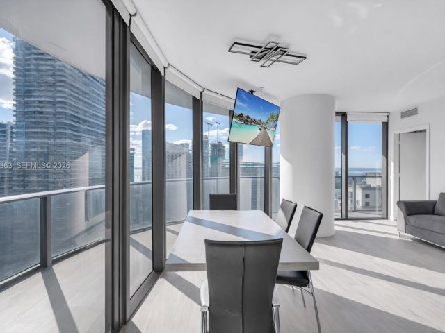 Продажа квартиры #3703 - фото 7508339