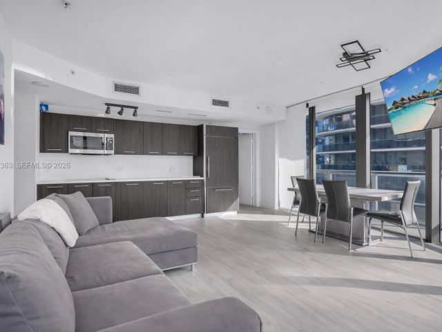 Продажа квартиры #3703 - фото 7508344