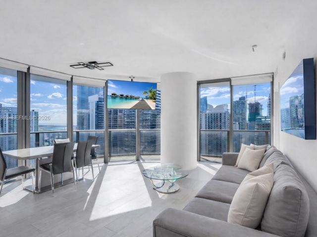 Продажа квартиры #3703 - фото 7508345