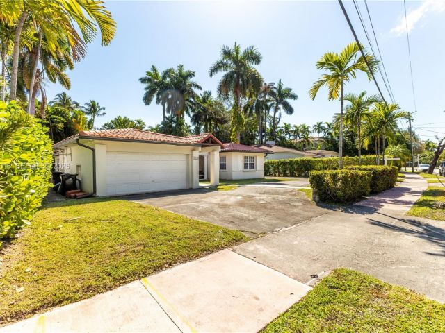 Продажа дома по адресу 4555 Alton Rd - фото 7469283