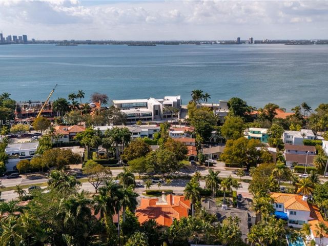 Продажа дома по адресу 4555 Alton Rd - фото 7469286