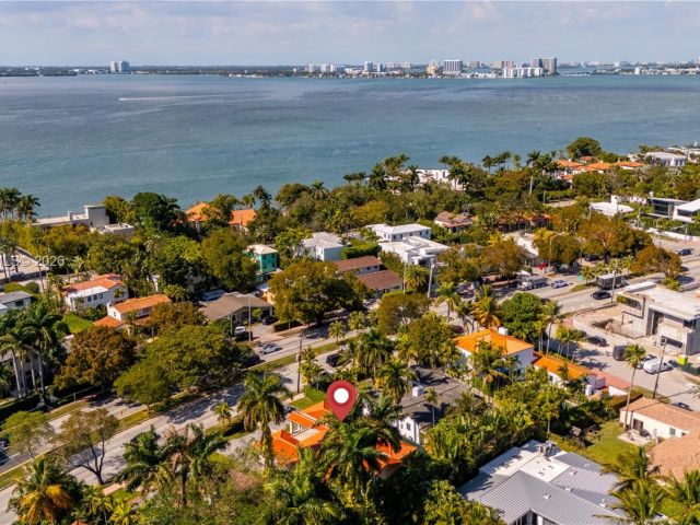 Продажа дома по адресу 4555 Alton Rd - фото 7469294