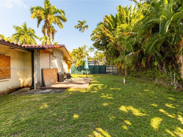 Продажа дома по адресу 4555 Alton Rd - фото 7469295