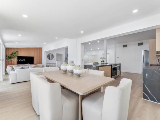 Продажа дома по адресу 2548 Tortugas Ln - фото 7483336