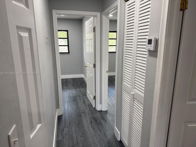 Дом в аренду по адресу 2700 N 34th Ave I - фото 7474650