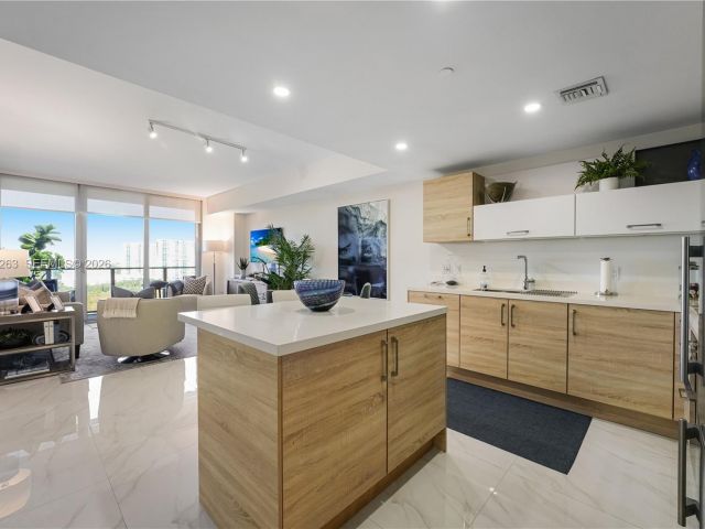 Продажа квартиры #1502 - фото 7505324