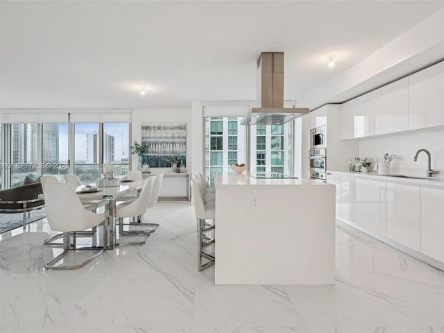 Продажа квартиры #5-907 - фото 7490104