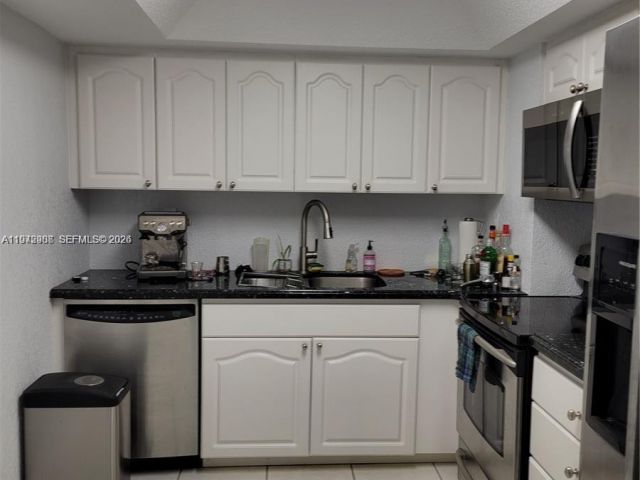 Продажа квартиры #1404 - фото 7533109