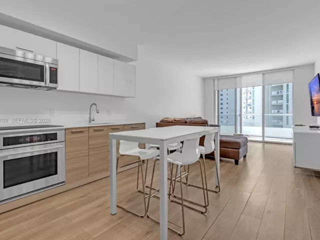 Продажа квартиры #903 - фото 7509833