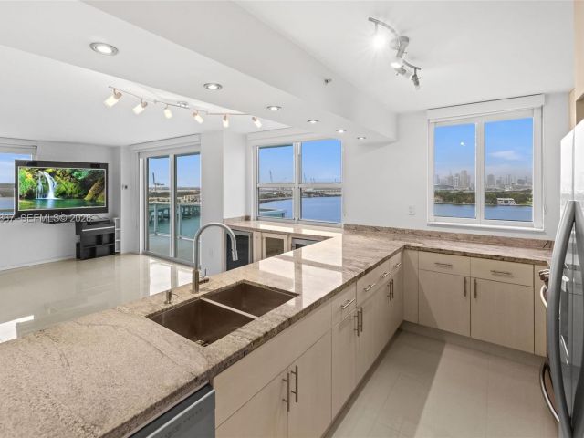 Квартира в аренду номер1401 - фото 7508743