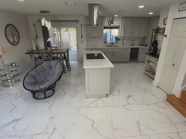 Продажа дома по адресу 5685 NW 194th Ln - фото 7480356