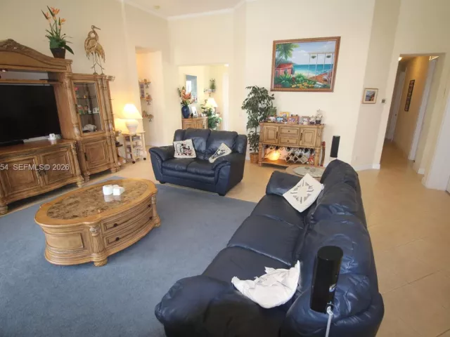 Продажа дома по адресу 7635 Ironhorse Blvd - фото 7451195