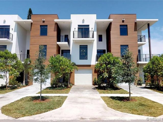 Дом в аренду по адресу 1503 N 17TH AVE 0 - фото 7474339