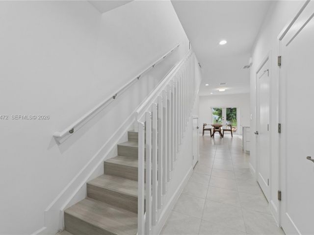 Дом в аренду по адресу 355 NW 30 terr 0601 - фото 7478712